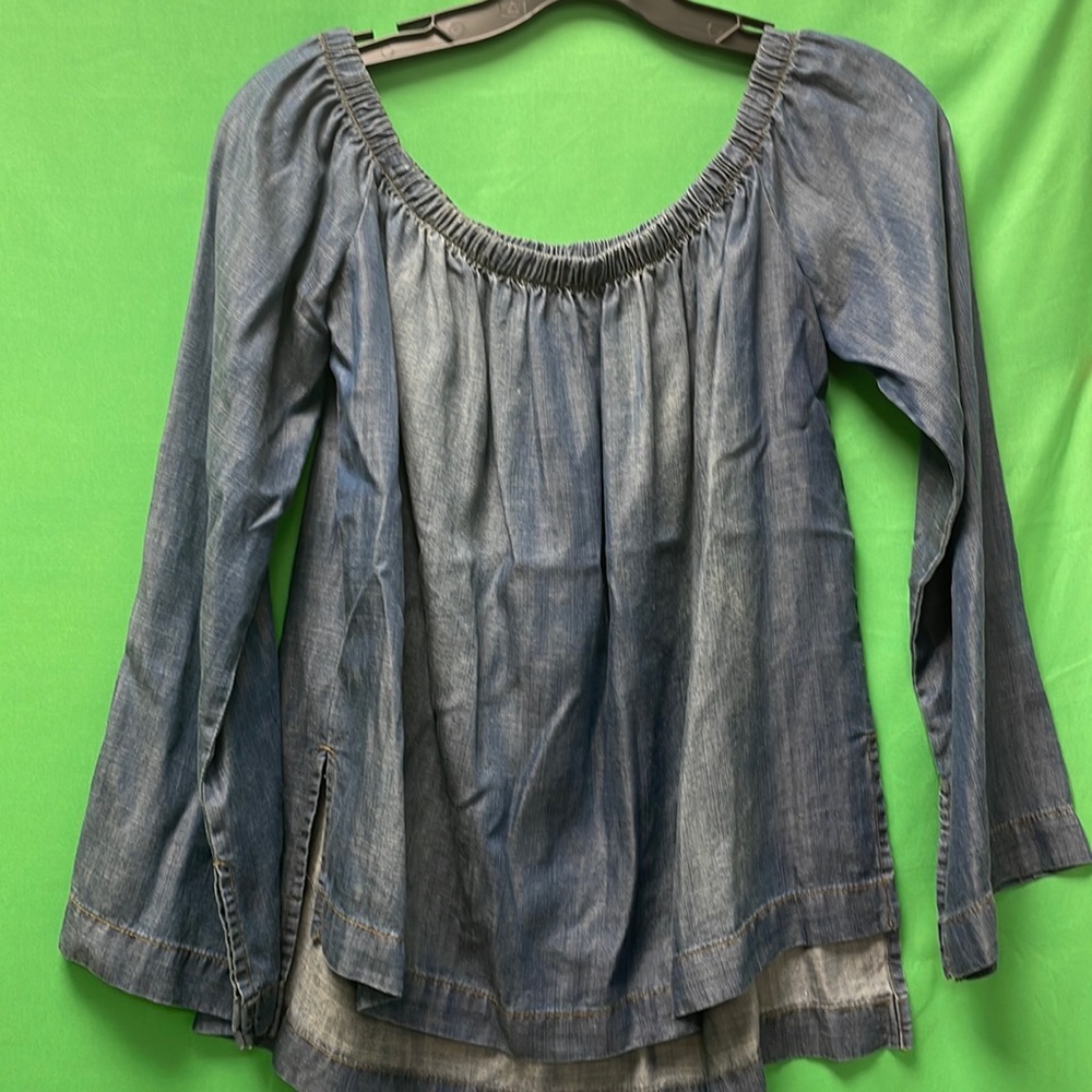 Denim blouse